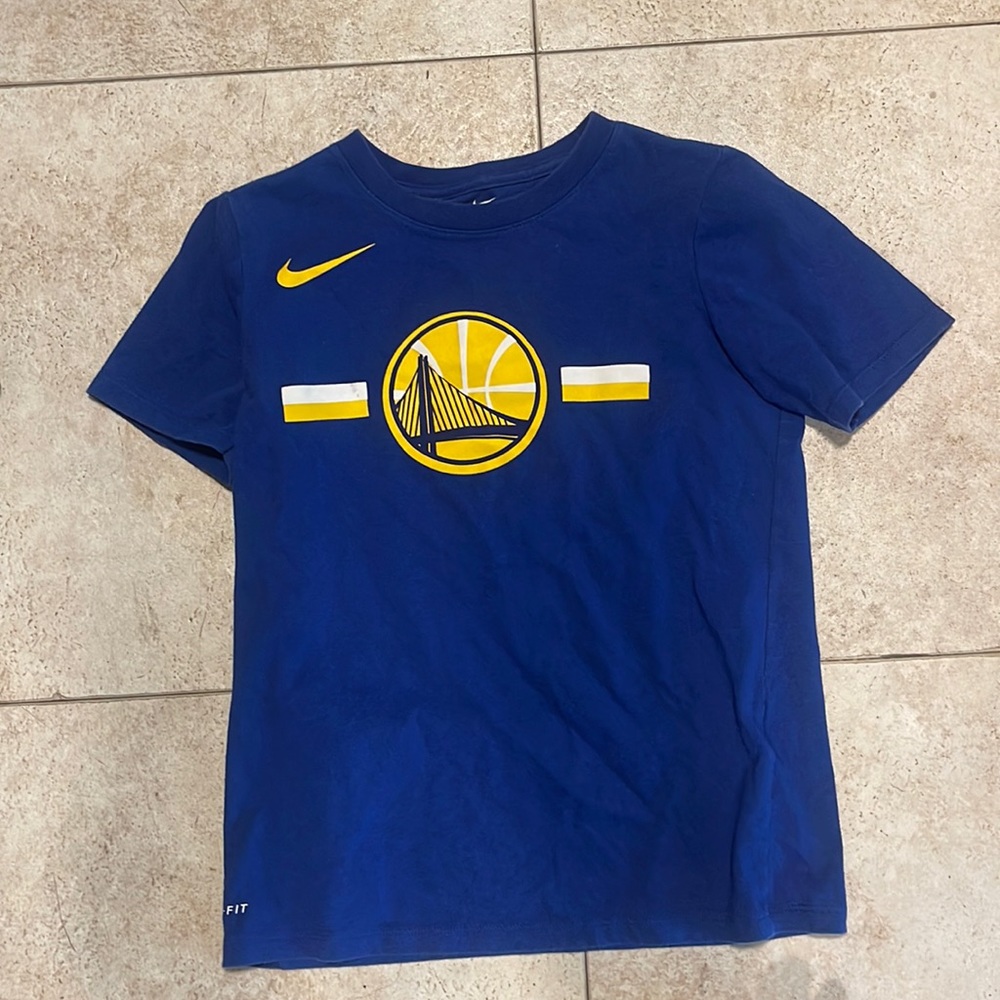 Kids warriors shirt size small